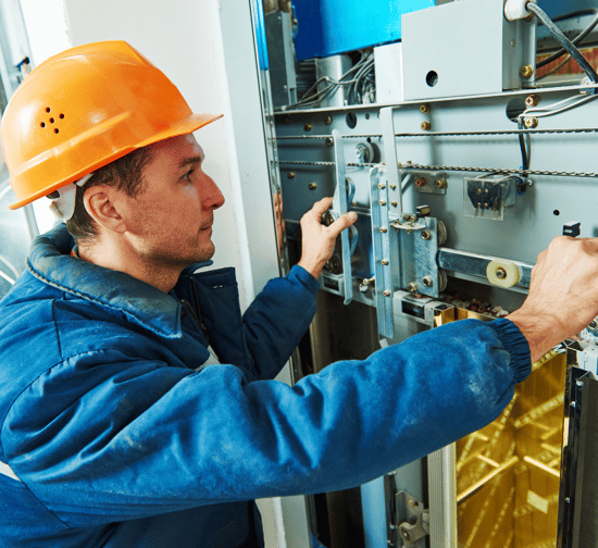 Elevator Contractor Image